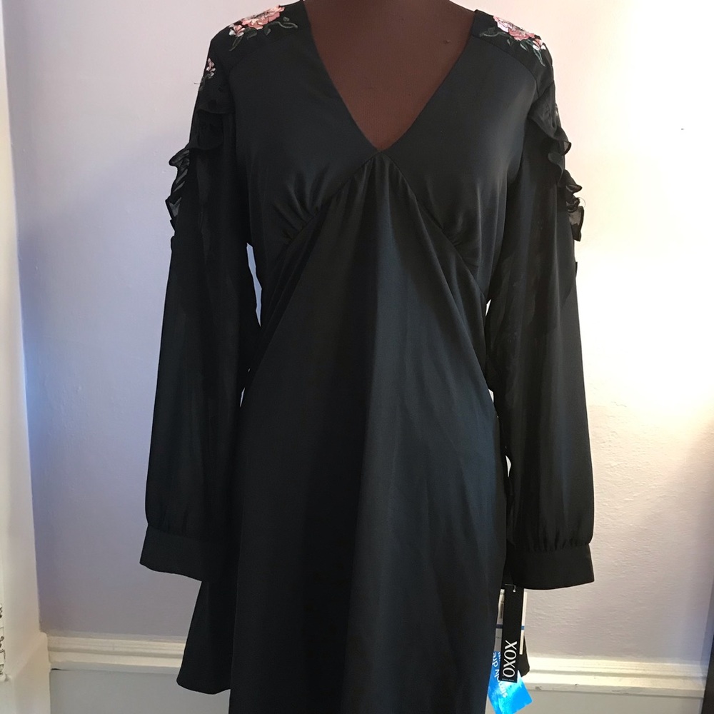XOXO Size XL Black Dress w/Flowers & Ruffles